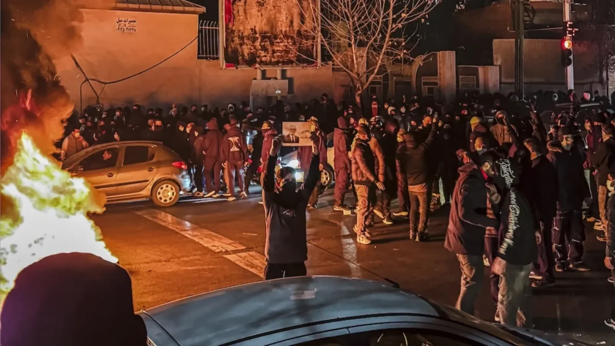 Іран під цифровою завісою, що відомо про найкривавіше придушення протестів за десятиліття